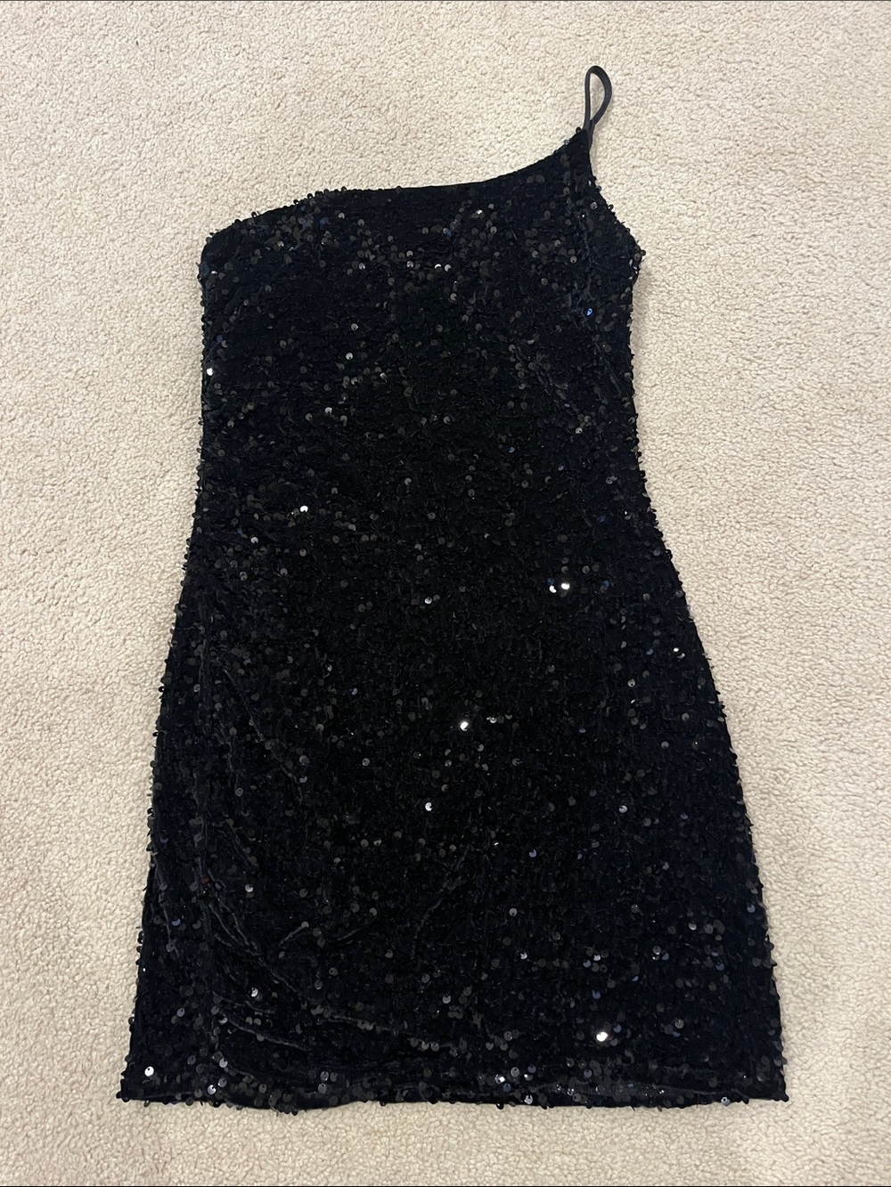 Lucy in the Sky Black One-Shoulder Sequin Mini Dress- M